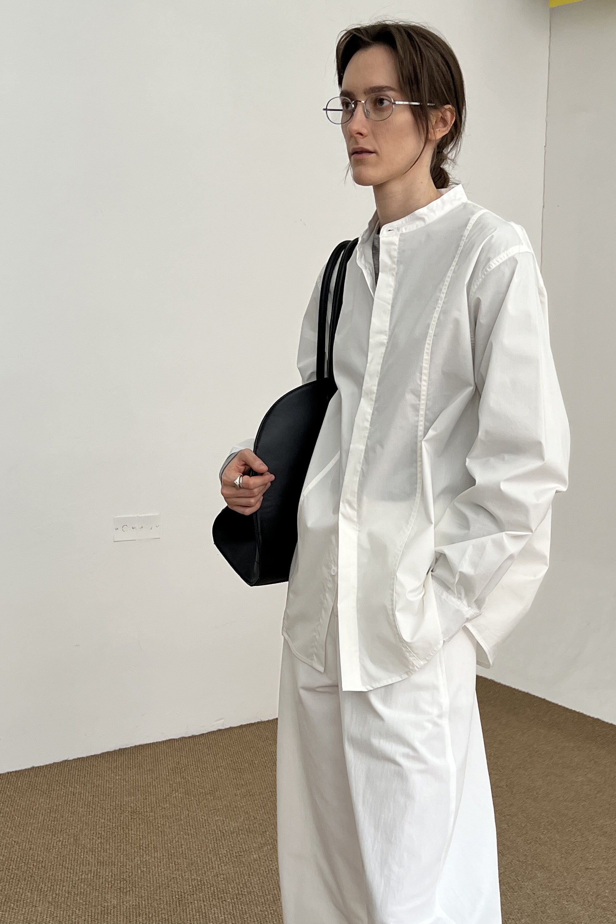 Crew-Neck Loose Shirt
