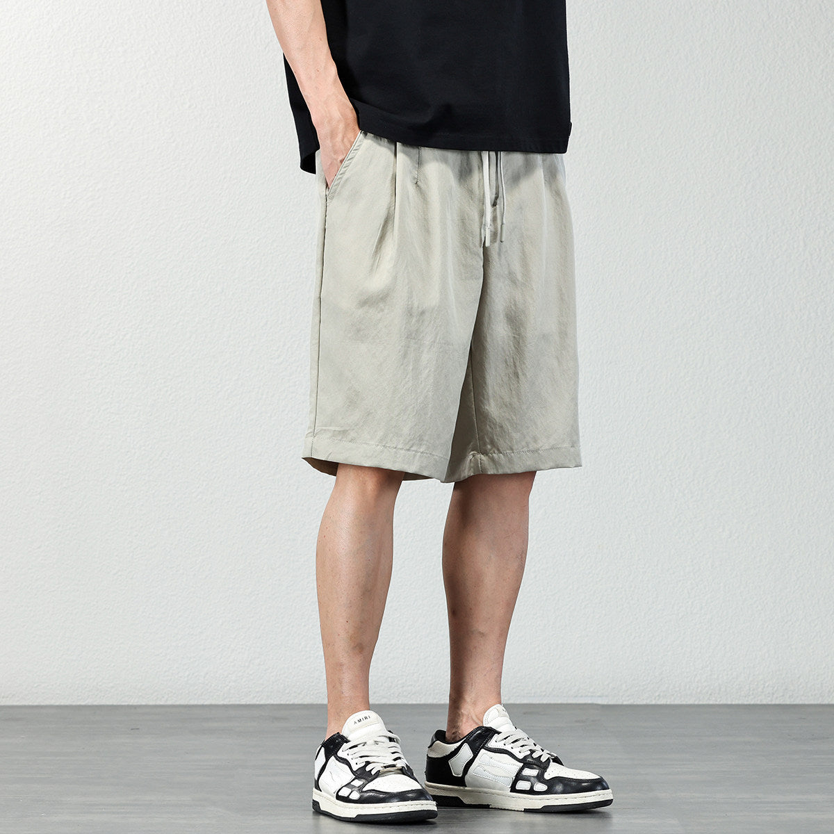 Lyocell Straight-Leg Casual Shorts