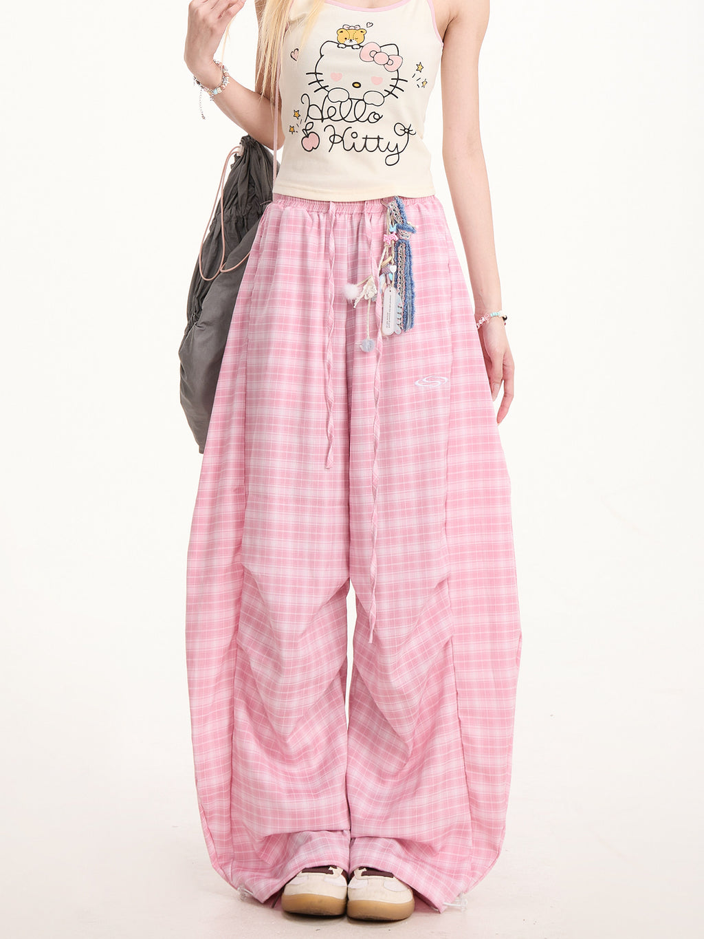 NERESUM flowy wide-leg cargo pants, fabric detail