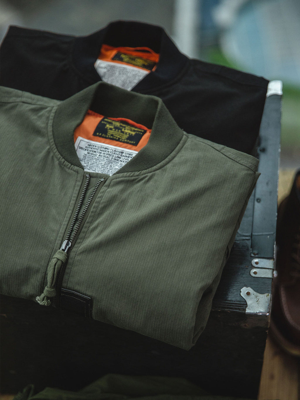 Cropped Zipper Jacket