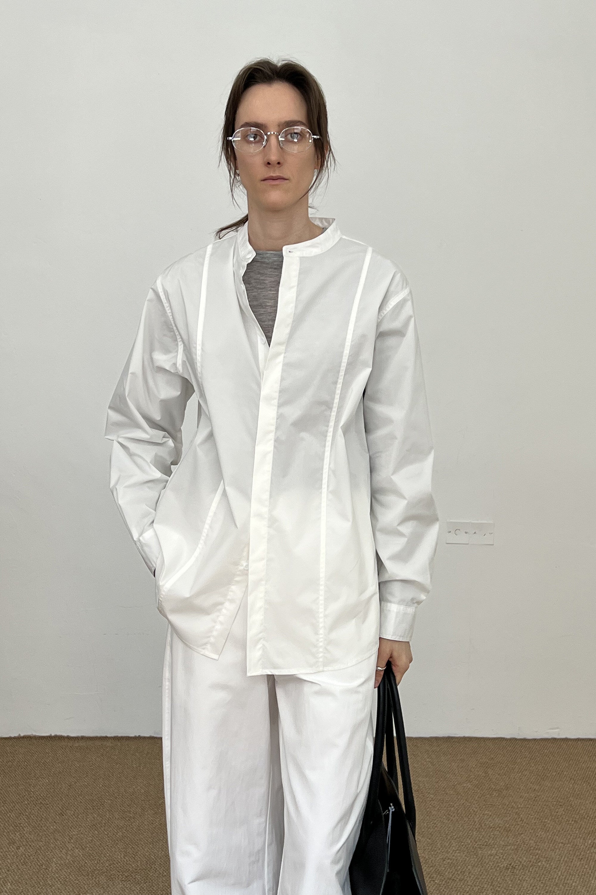Crew-Neck Loose Shirt