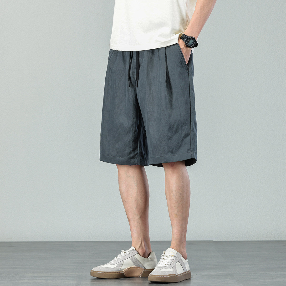 Lyocell Straight-Leg Casual Shorts