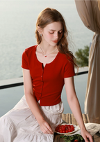 SANCAI slim-fit pullover in red